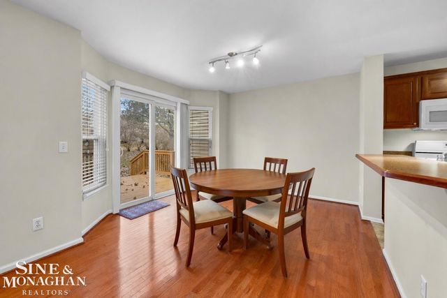 8136 Springdale Drive, White Lake, MI 48386