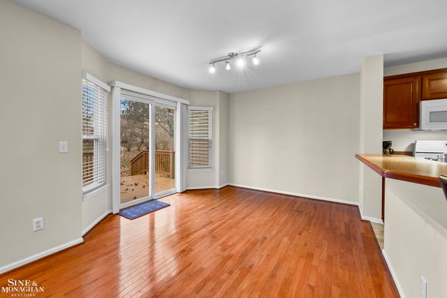 8136 Springdale Drive, White Lake, MI 48386