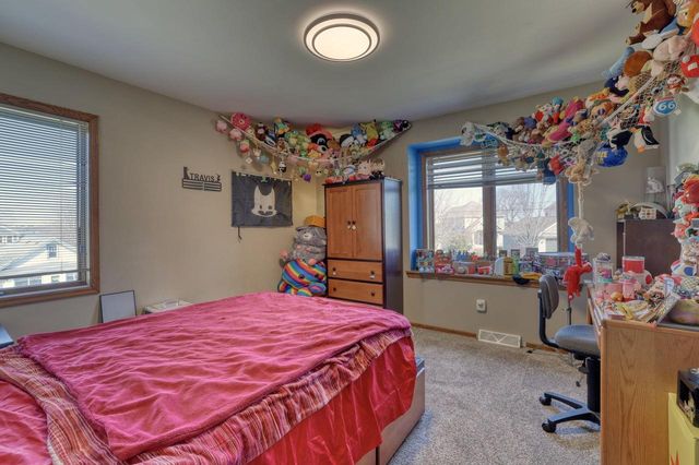 N29W26677 Peterson DRIVE, Pewaukee, WI 53072