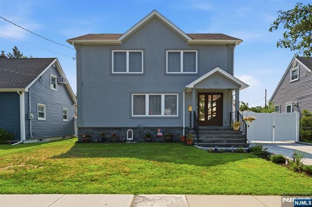 170 Mount Pleasant Avenue, Wallington, NJ 07057