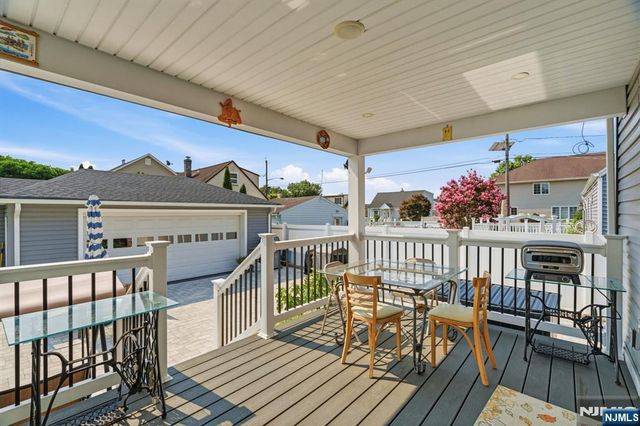 170 Mount Pleasant Avenue, Wallington, NJ 07057