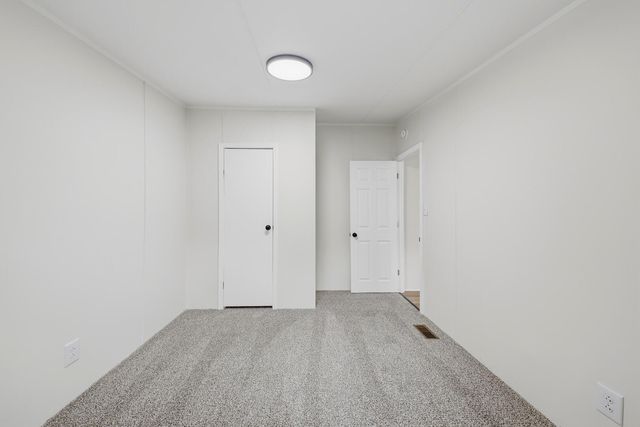 304 Ridgelake RD, Goodview, VA 24095