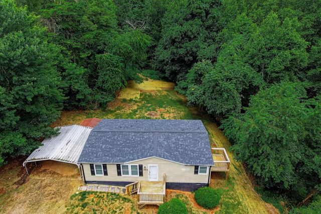 304 Ridgelake RD, Goodview, VA 24095