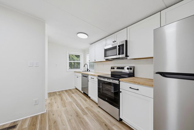 304 Ridgelake RD, Goodview, VA 24095