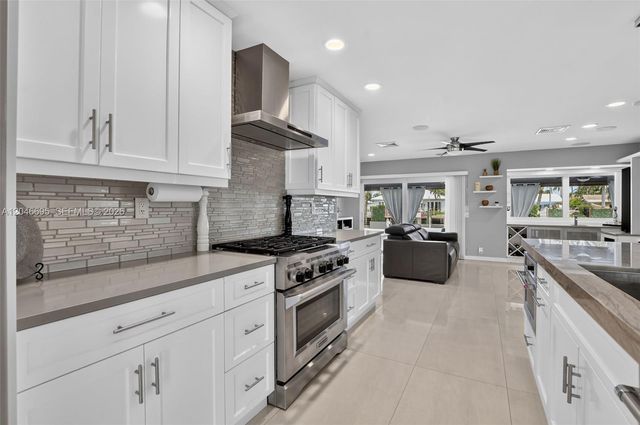 966 SE 9th Avenue, Pompano Beach, FL 33060