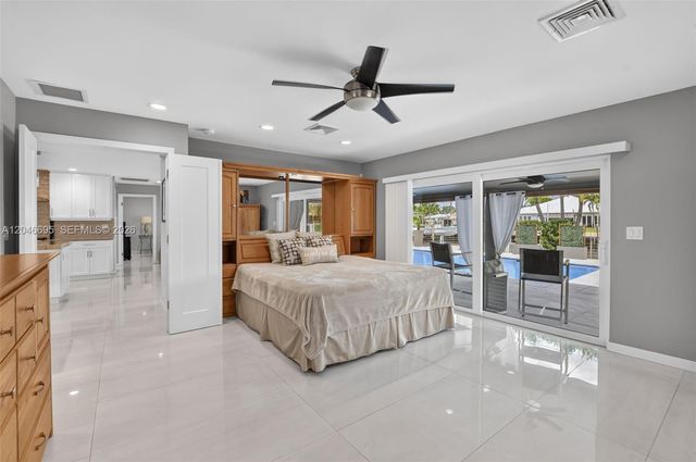 966 SE 9th Avenue, Pompano Beach, FL 33060