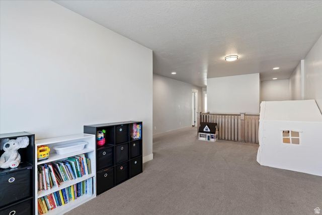 463 E LONDON WAY, Clearfield, UT 84015