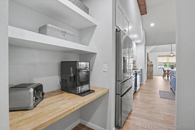 18977 E Ridgeline Road, Catoosa, OK 74015