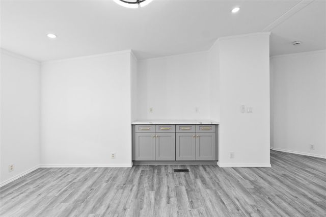 11759 W Hollyhill Drive, Plantersville, TX 77363