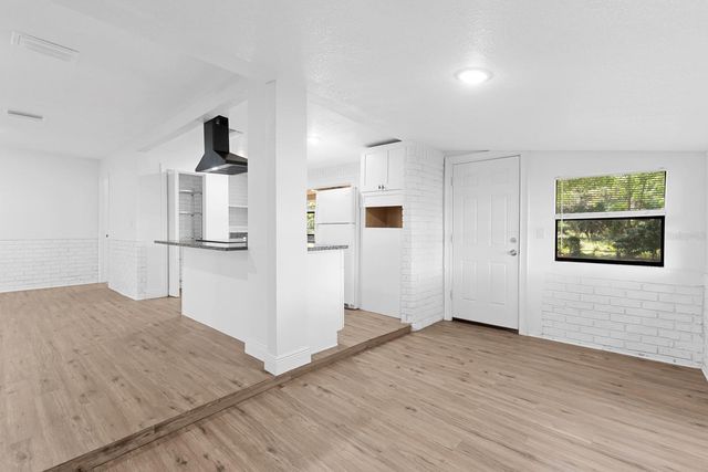 12616 THONOTOSASSA ROAD, Thonotosassa, FL 33592