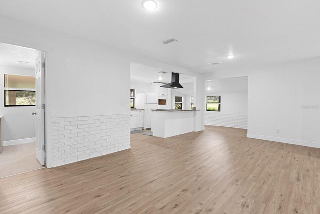 12616 THONOTOSASSA ROAD, Thonotosassa, FL 33592