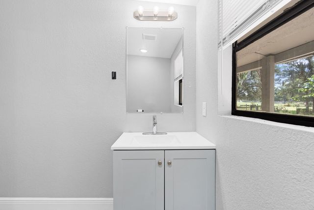 12616 THONOTOSASSA ROAD, Thonotosassa, FL 33592