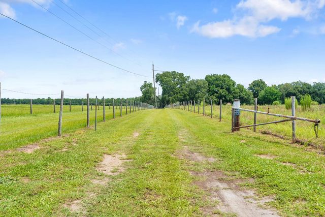 12616 THONOTOSASSA ROAD, Thonotosassa, FL 33592