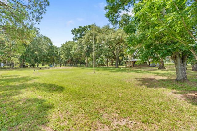 12616 THONOTOSASSA ROAD, Thonotosassa, FL 33592
