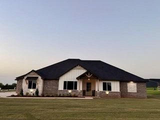 4516 Janie Way, Guthrie, OK 73044