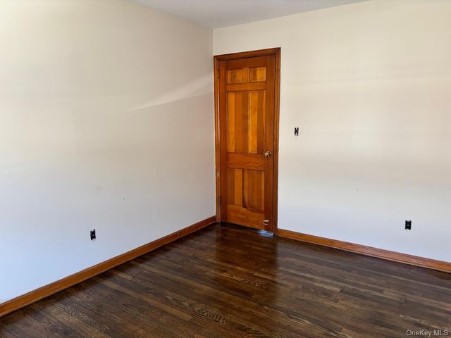 21 Route 17 3, Tuxedo Park, NY 10987