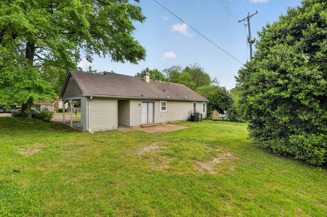 4831 SUMMITRIDGE DR, Memphis, TN 38128