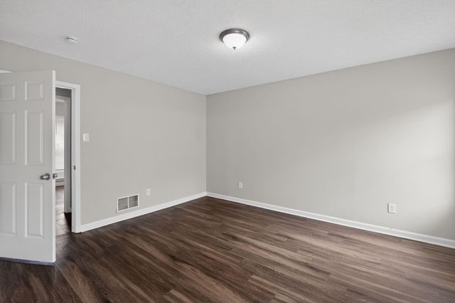 4831 SUMMITRIDGE DR, Memphis, TN 38128