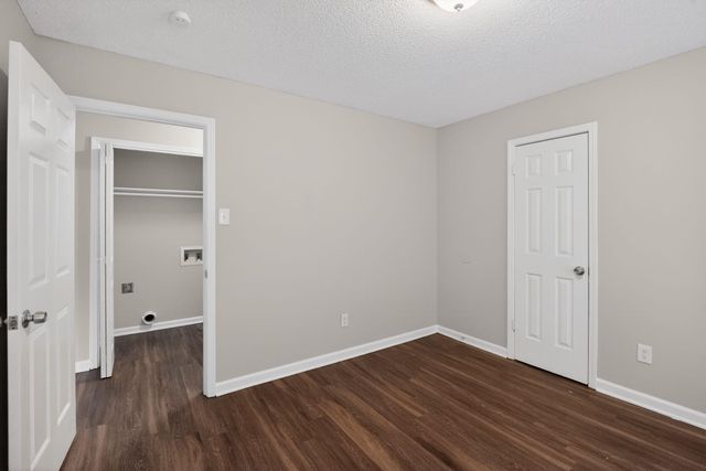 4831 SUMMITRIDGE DR, Memphis, TN 38128