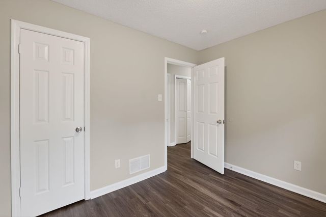 4831 SUMMITRIDGE DR, Memphis, TN 38128