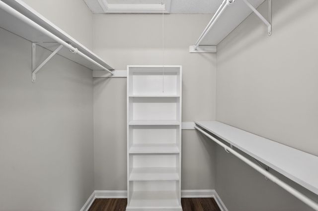 4831 SUMMITRIDGE DR, Memphis, TN 38128