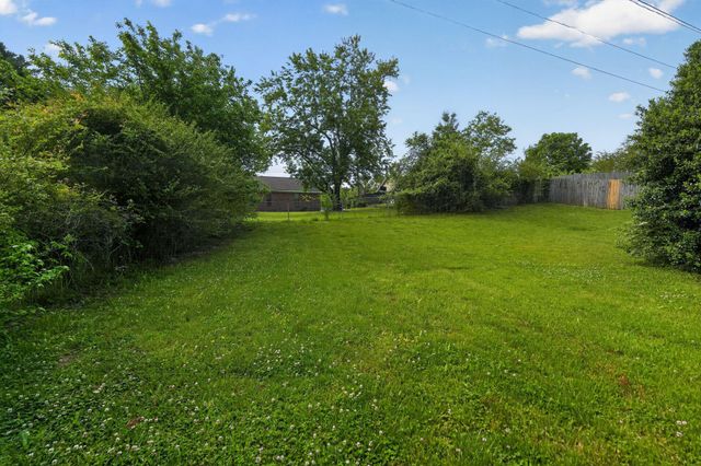 4831 SUMMITRIDGE DR, Memphis, TN 38128