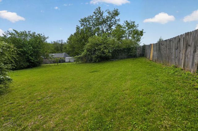 4831 SUMMITRIDGE DR, Memphis, TN 38128