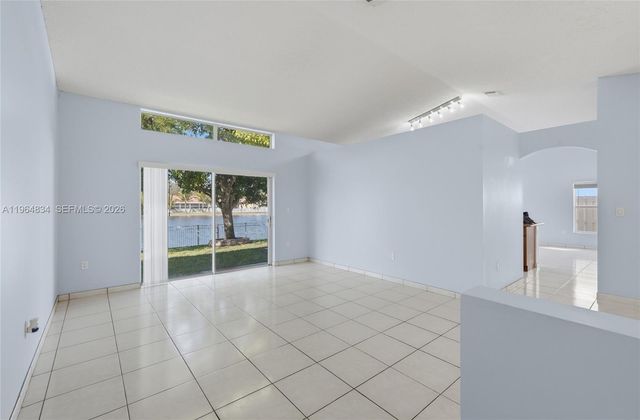 12801 SW 20th St, Miramar, FL 33027