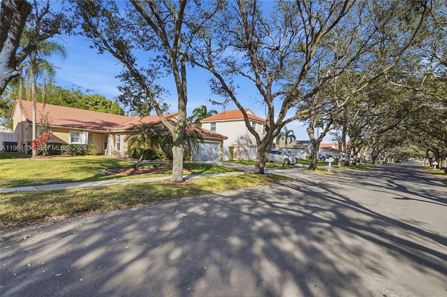 12801 SW 20th St, Miramar, FL 33027