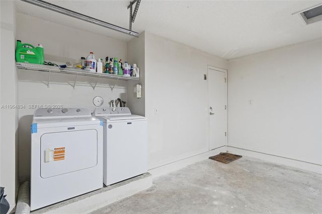 12801 SW 20th St, Miramar, FL 33027