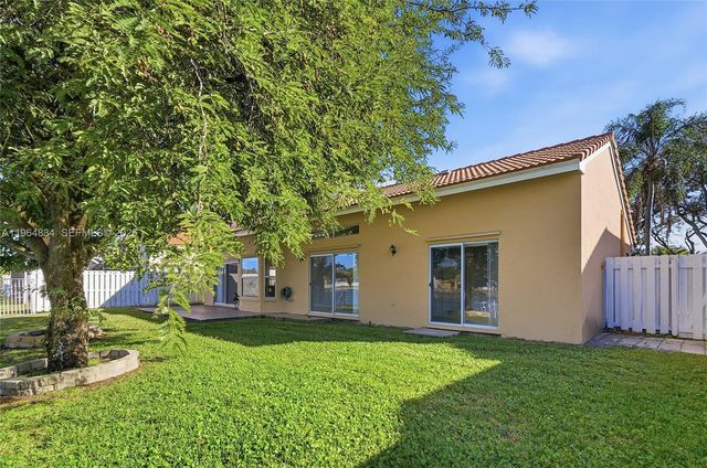 12801 SW 20th St, Miramar, FL 33027