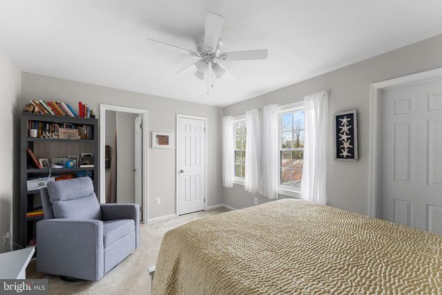 136-B FAIRFIELD DRIVE, Warrenton, VA 20186