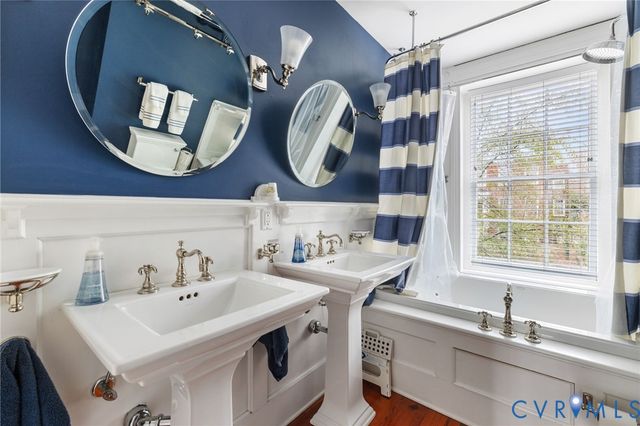 2601 E Franklin St, Richmond, VA 23223