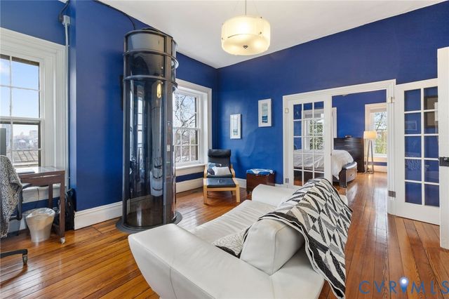 2601 E Franklin St, Richmond, VA 23223