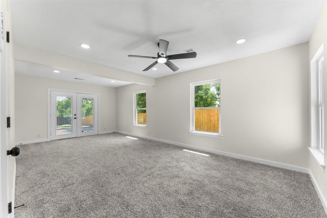 720 BURLESON Street, Grand Prairie, TX 75050