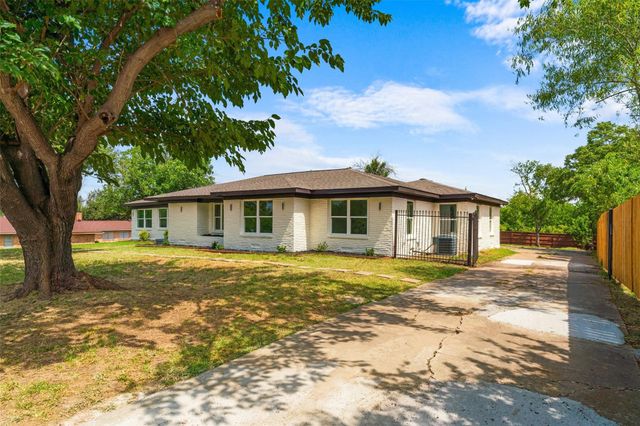 720 BURLESON Street, Grand Prairie, TX 75050