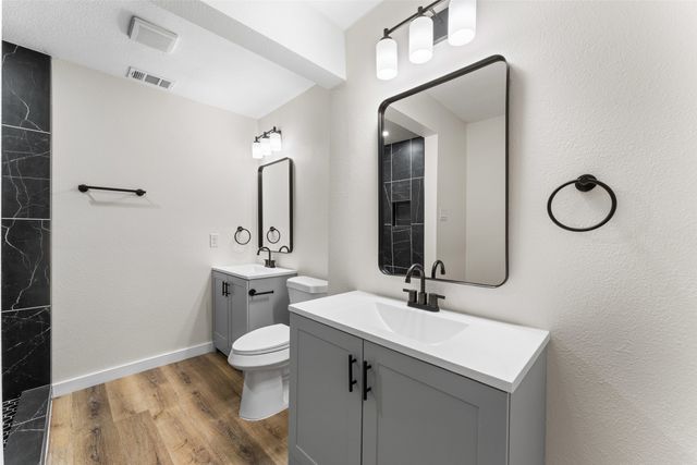 720 BURLESON Street, Grand Prairie, TX 75050