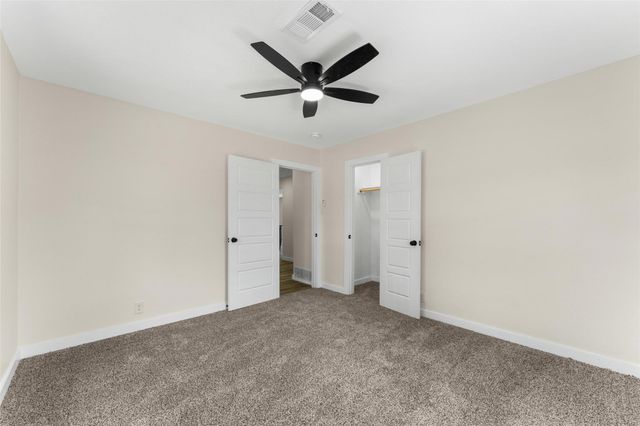 720 BURLESON Street, Grand Prairie, TX 75050