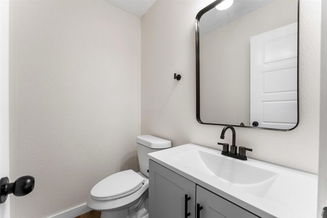 720 BURLESON Street, Grand Prairie, TX 75050