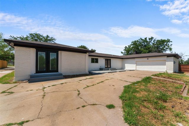 720 BURLESON Street, Grand Prairie, TX 75050