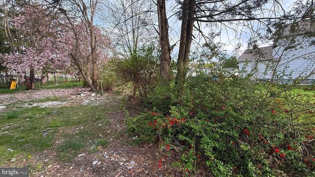 210 CHERRY ST, Duryea, PA 18642