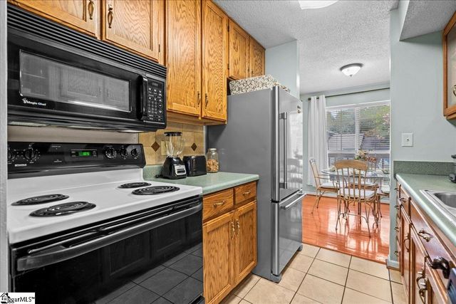 17 Bear Grass Court, Greenville, SC 29605