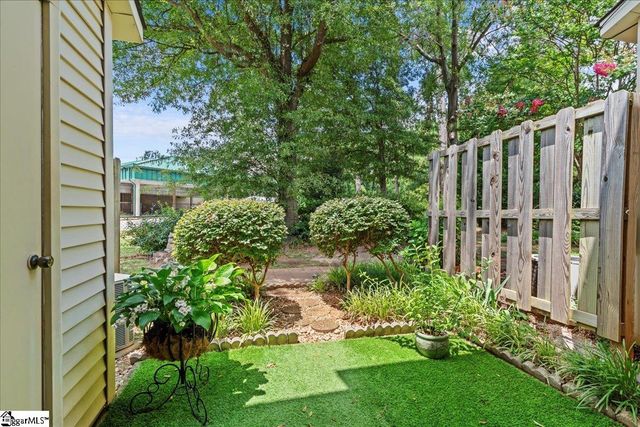 17 Bear Grass Court, Greenville, SC 29605