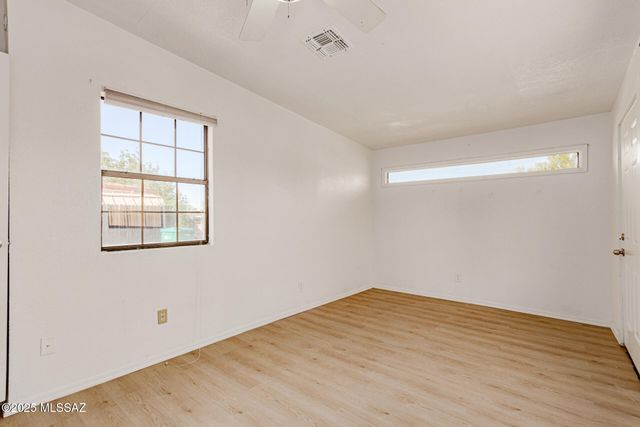 6922 N Northpoint Drive, Tucson, AZ 85741