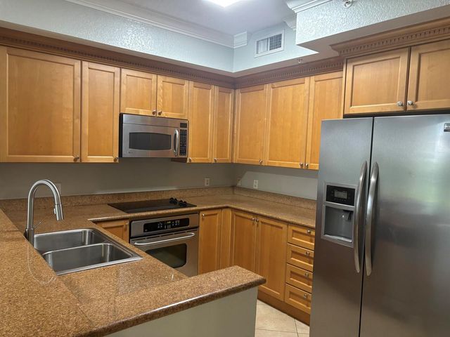 3206 RENAISSANCE Way 206, Boynton Beach, FL 33426