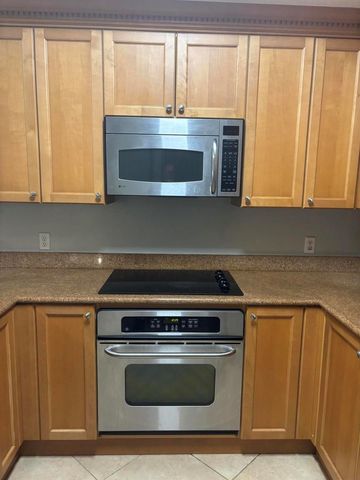 3206 RENAISSANCE Way 206, Boynton Beach, FL 33426