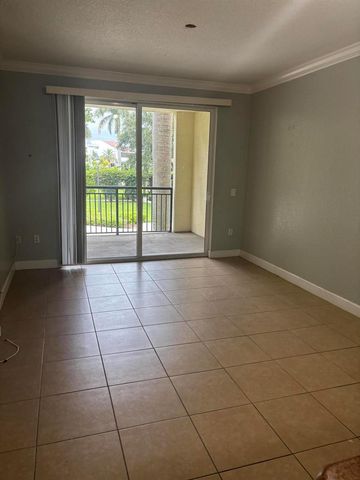 3206 RENAISSANCE Way 206, Boynton Beach, FL 33426