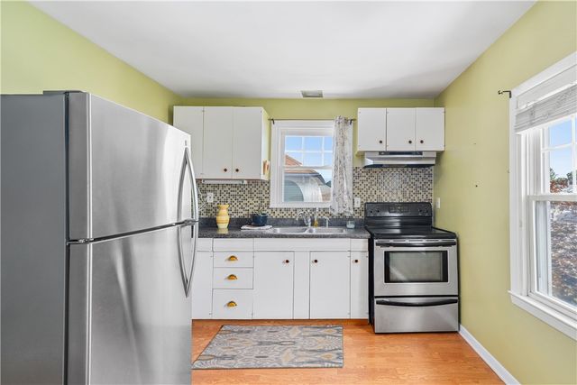 290 West Forest Avenue, Pawtucket, RI 02860