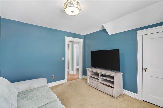290 West Forest Avenue, Pawtucket, RI 02860