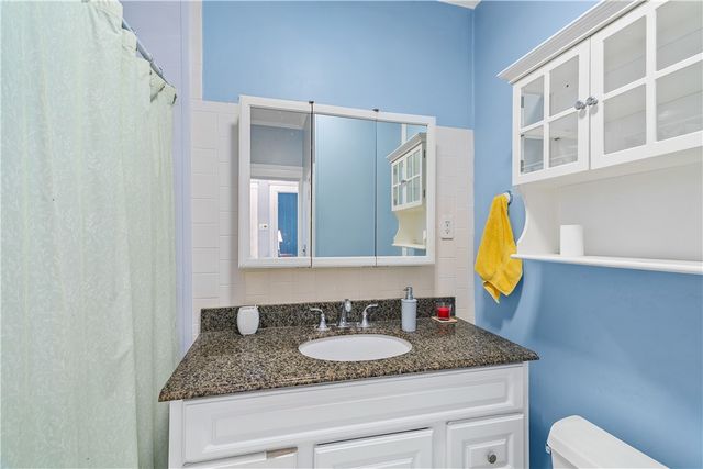 290 West Forest Avenue, Pawtucket, RI 02860